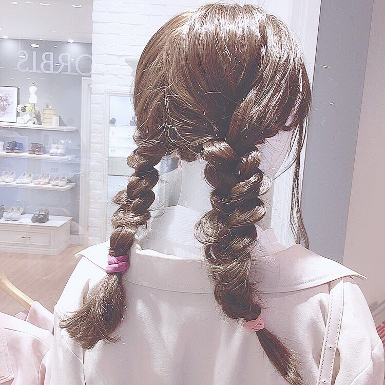 お家で簡単 お洋服に合わせたヘアアレンジ Diary Maje A La